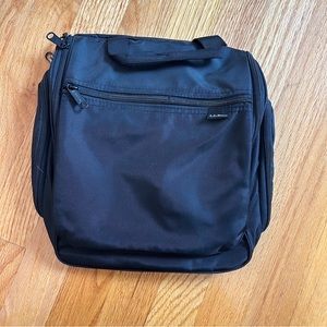 LL BEAN Personal Organizer Toiletry Travel Bag, Medium